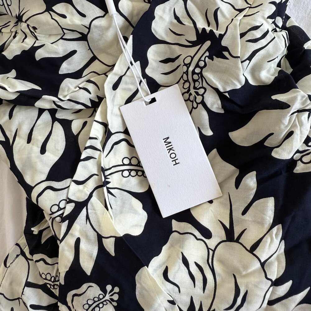 MIKOH Black & White Floral Print Sarong